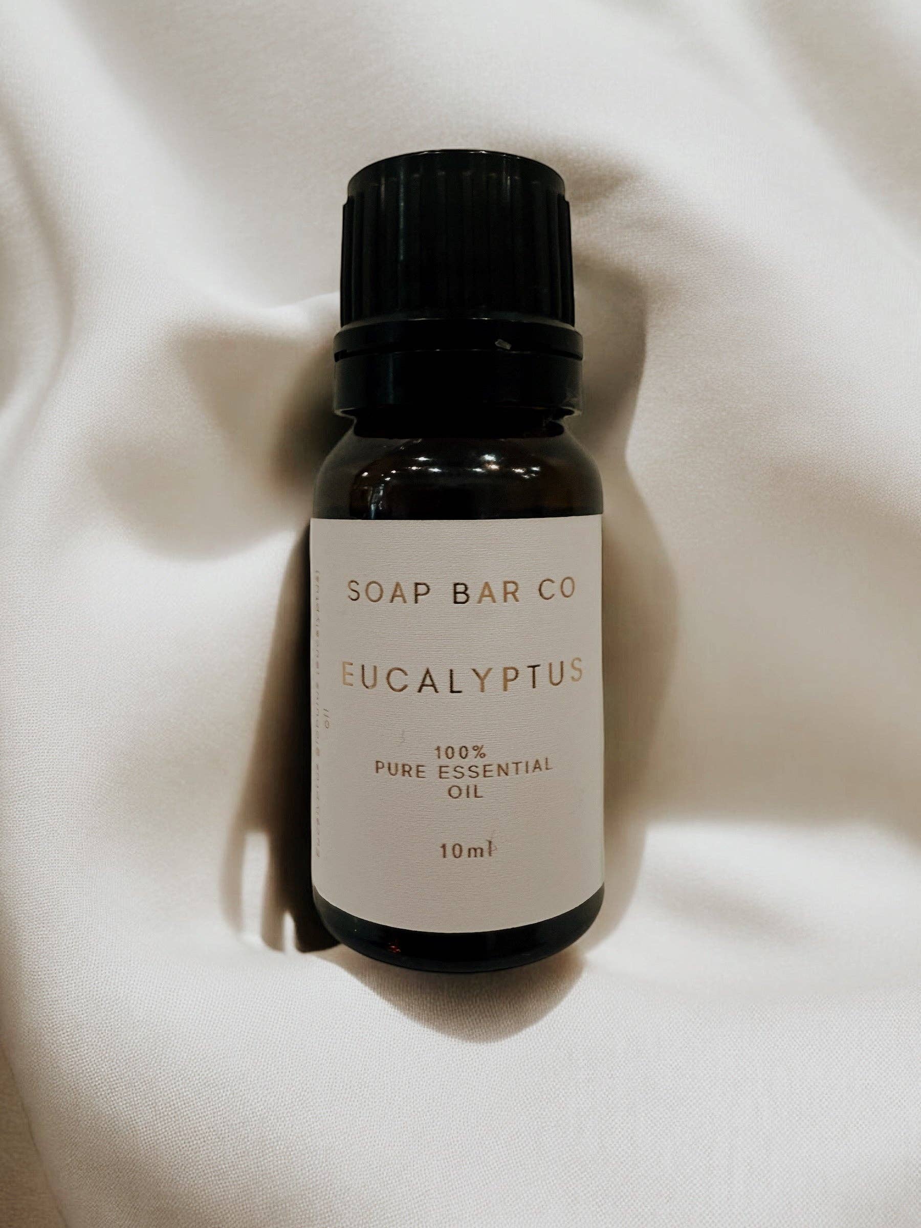 SOAP BAR CO - Wholesale Essential oil - EUCALYPTUS PURE ESSENTIAL OIL0