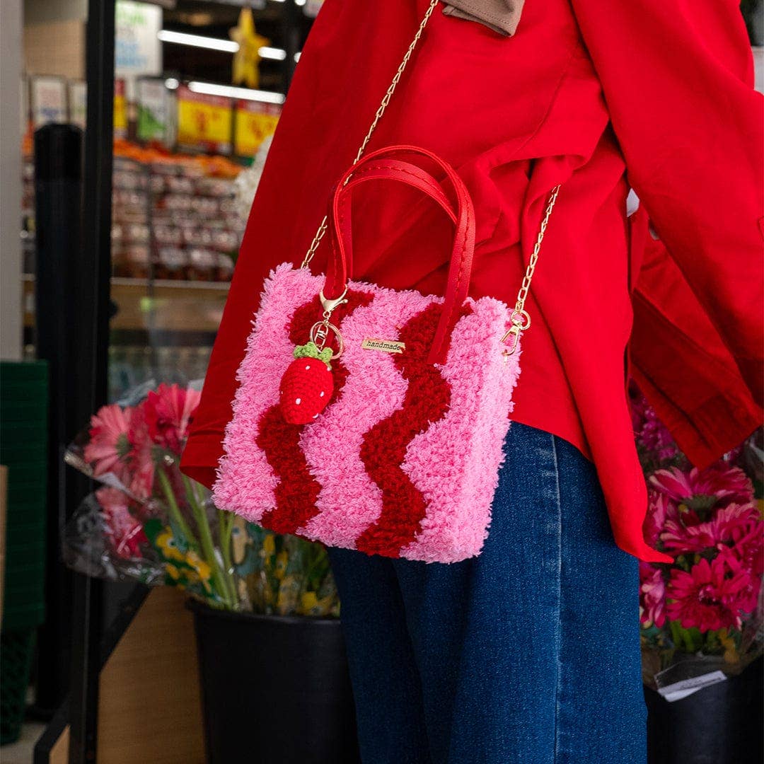 Craft Club – wholesale DIY craft kit – Pink & Red Wavey - Woven Tote Bag Kit7