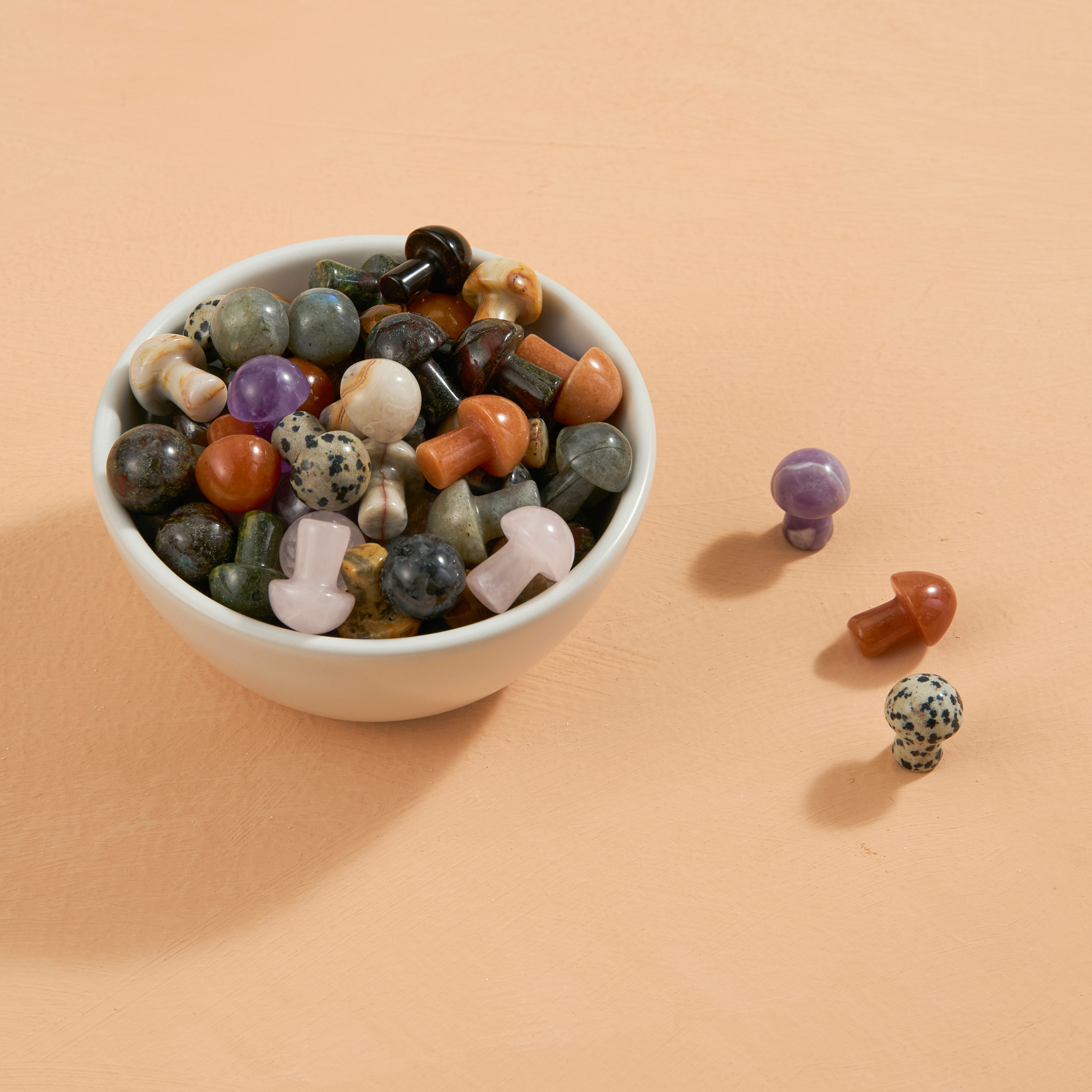 GeoCentral - Wholesale Spiritual Stone/Crystal - Assorted Carved Crystal Mini Mushrooms - 36 pcs 🍄3