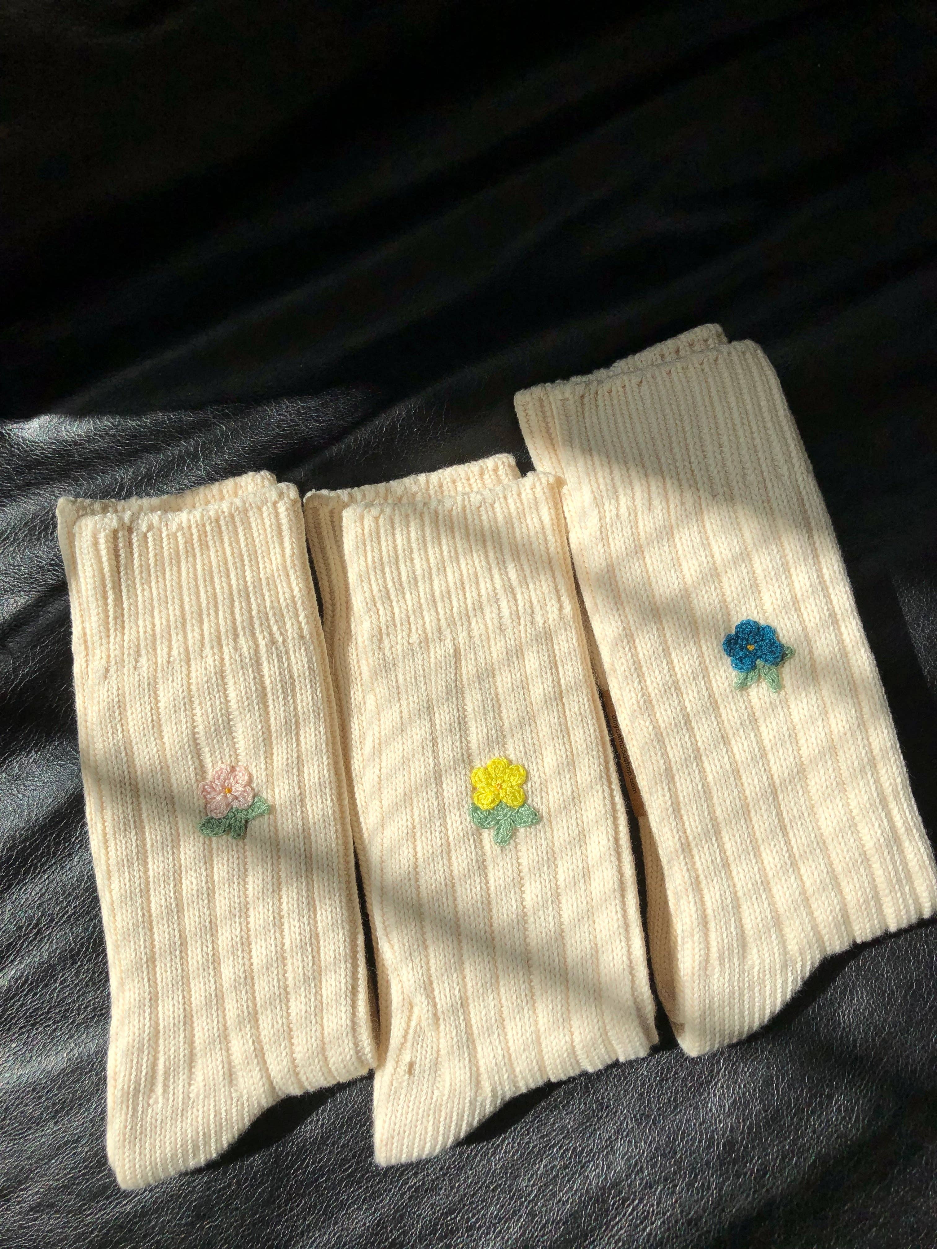 Billy Bamboo - Vendita all'ingrosso Calzini - Donna - CALZINI ROSA CAMPO UNCINETTO11