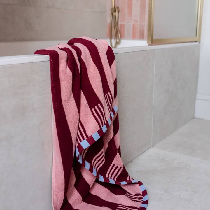 TBCo - Wholesale Bath Towel - Cotton Towels in Pink Stripe