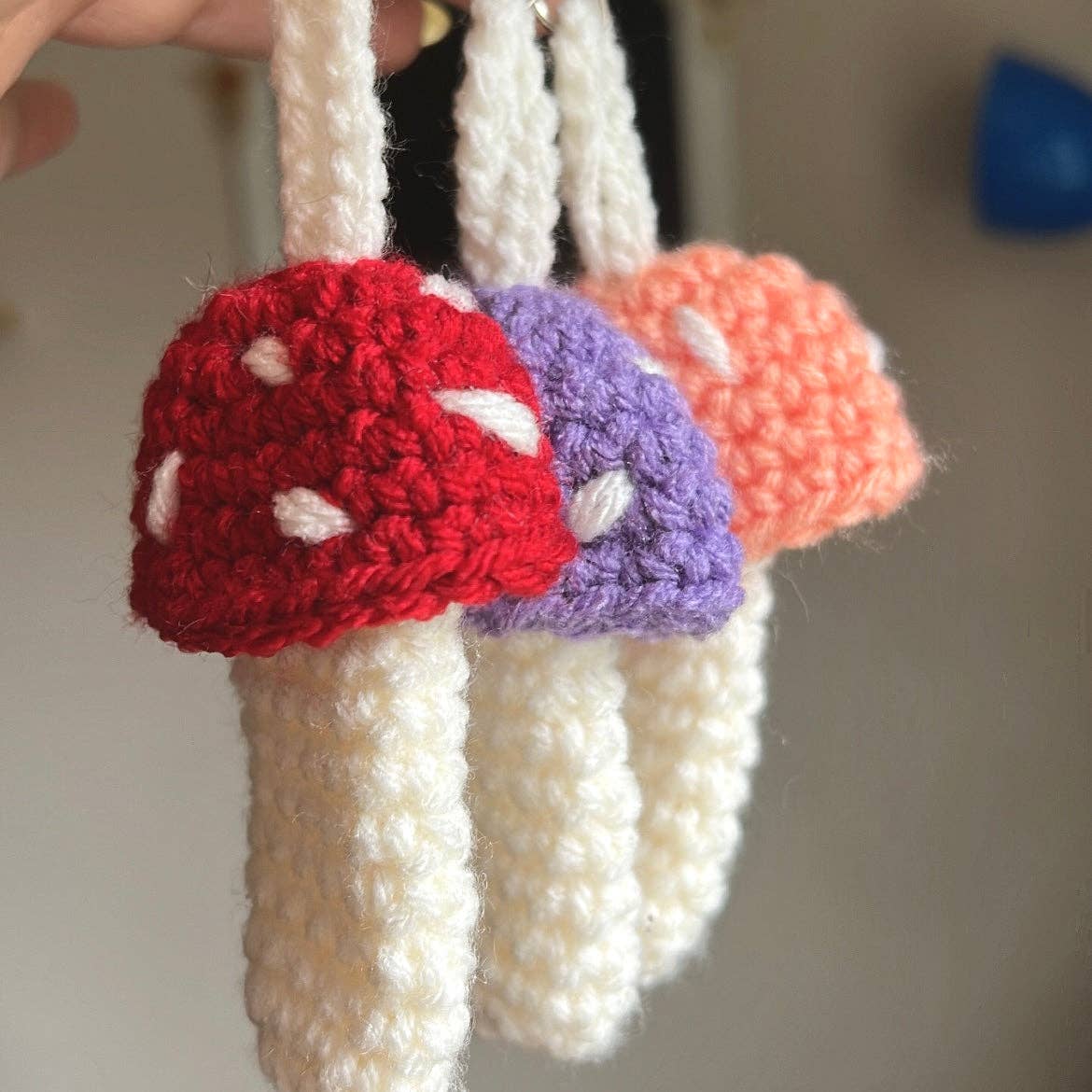The Cozy Tangerine - Vente Porte-clés – femme - Porte-clés champignon | Briquet au crochet et porte-baume à lèvres26