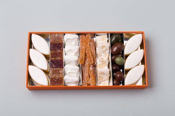Léonard Parli - Wholesale Chocolate Box - Assortment box of 6 specialties - 360g1
