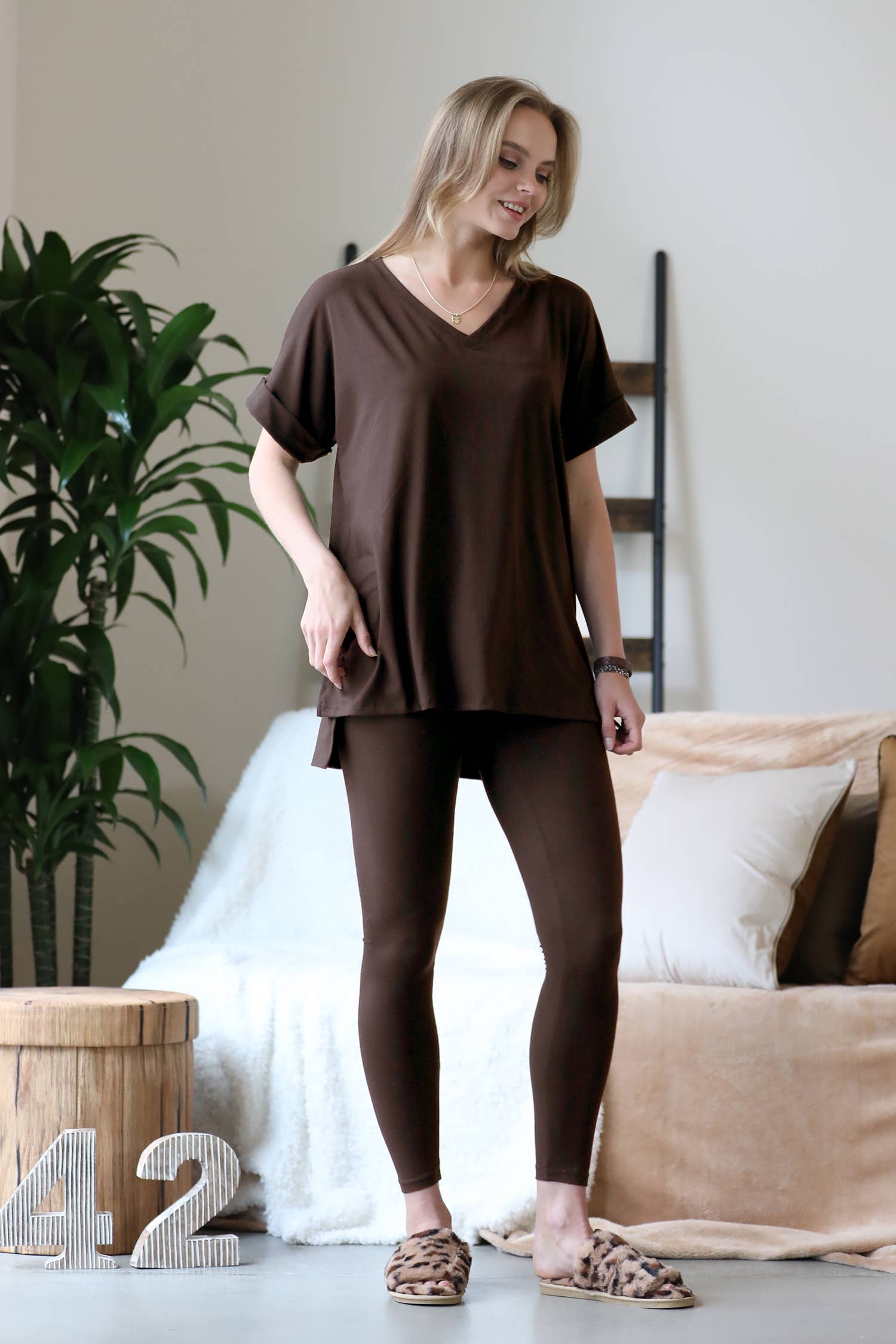 42POPS – wholesale Mjukisset – Dam – .Tunika & Leggings 2-delarsset9