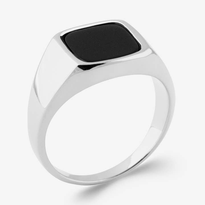 Men's ring Oyx for wholesale by Hyperion Jewels