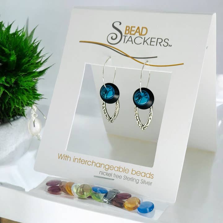 Conversations in Jewellery - Wholesale Dangle Earrings - EY38 - Dangle earrings come with 9 interchangeable colours. 2