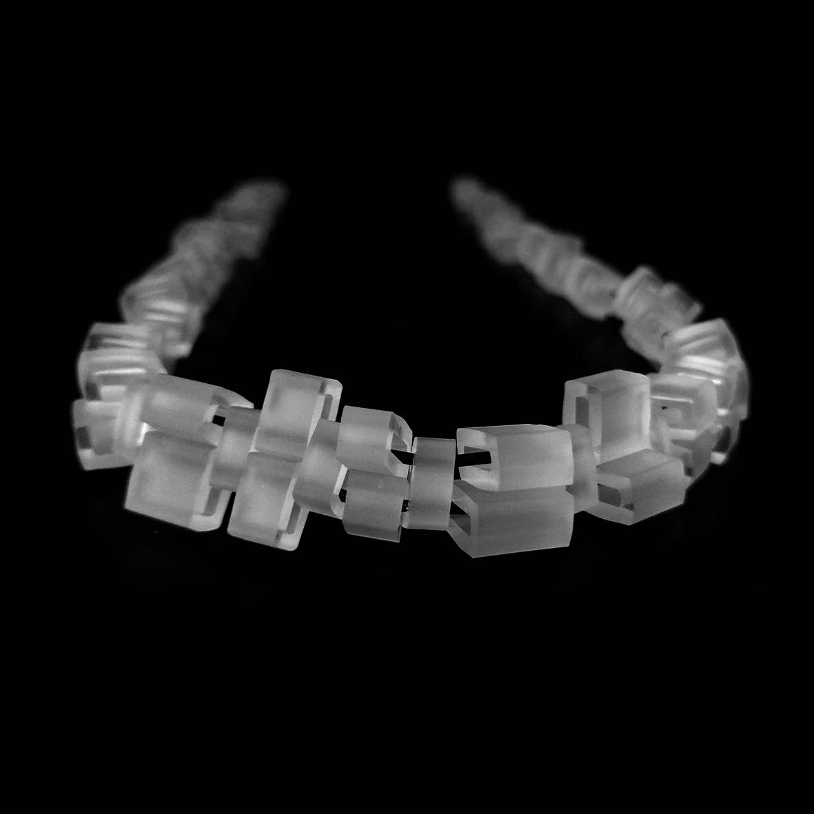 ALEX+SVET - Wholesale Link & Chain Necklace - YALTA BW “structured” long necklace, BLACK&WHITE line2