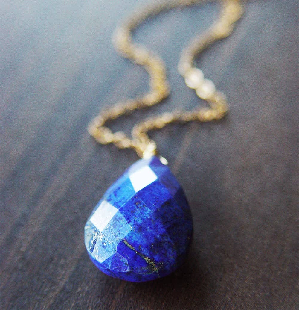 Friedasophie - Venta al por mayor Collares con colgantes/abalorios - Collar en forma de lágrima de oro lapislázuli azul marino2