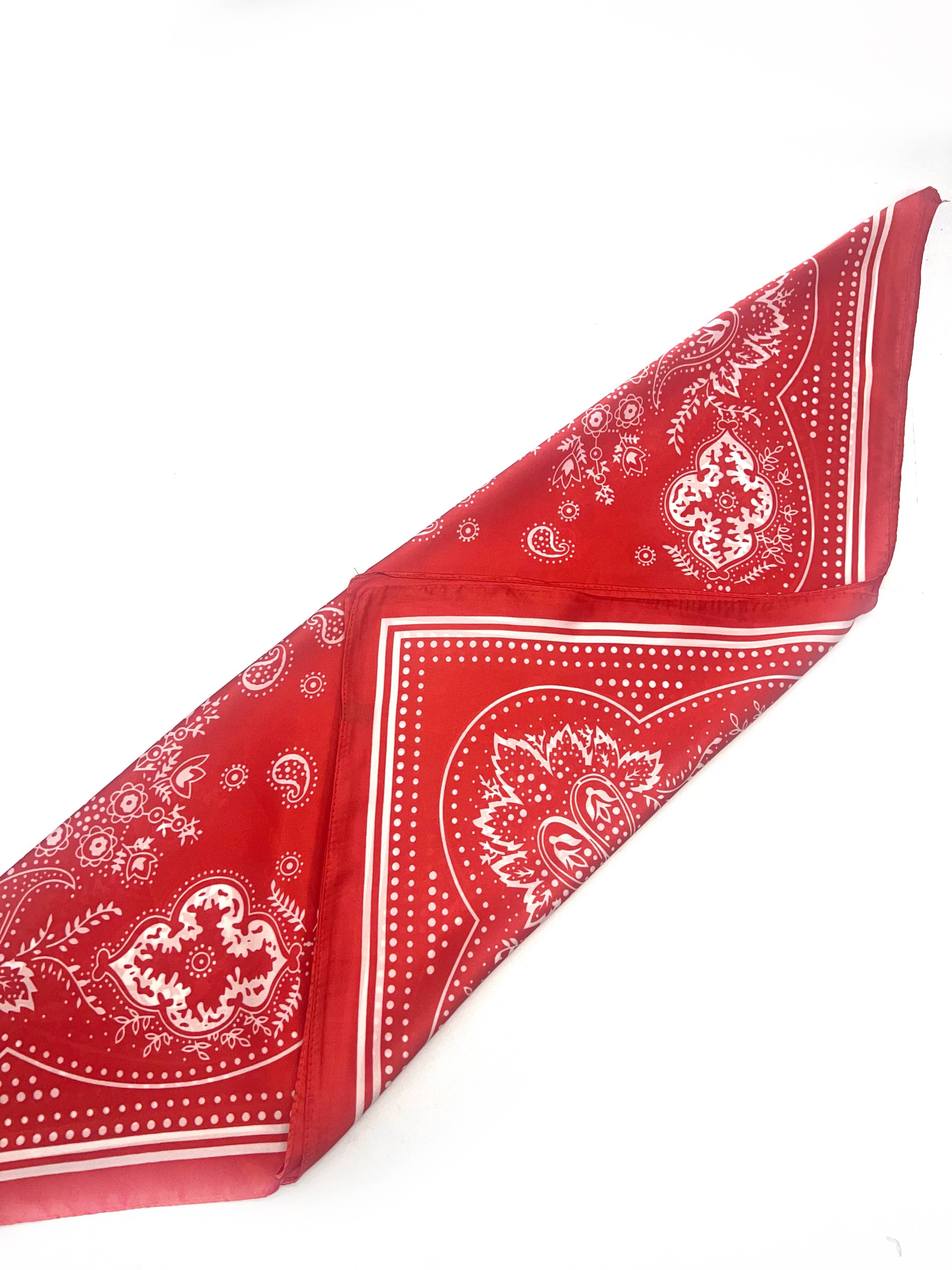 LINETA - Wholesale Scarf - Women's - D-140 Small bandana pattern scarf3