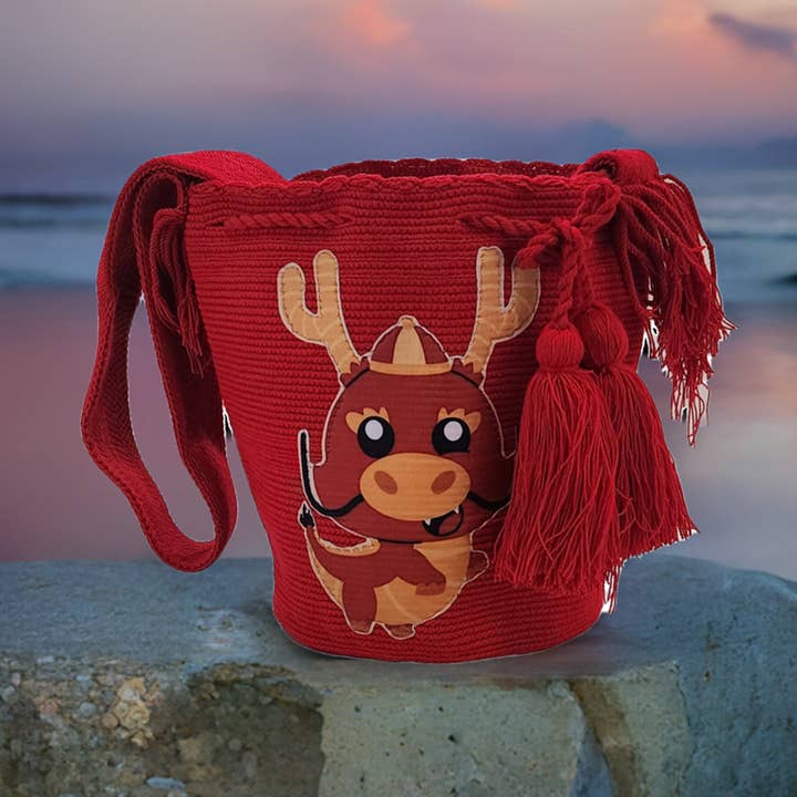 Livia Large Wayuu Bag with Applique for wholesale by Wuitusu