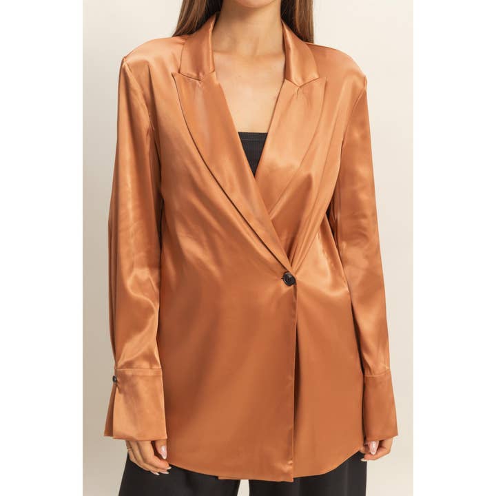 HYFVE - Wholesale Blazer - Women's - Satin Long Sleeve Blazer3