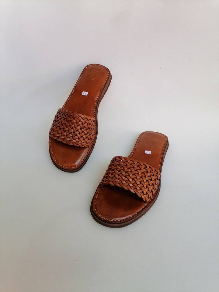 HandmadeBestSeller - Wholesale Sandals - Women's - Handwoven Leather Slide Sandals, Braided Strap, Durable Sole6