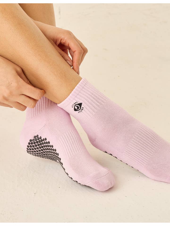 LUCKY HONEY - Wholesale Socks - Women's - The Harlow Grip Sock30