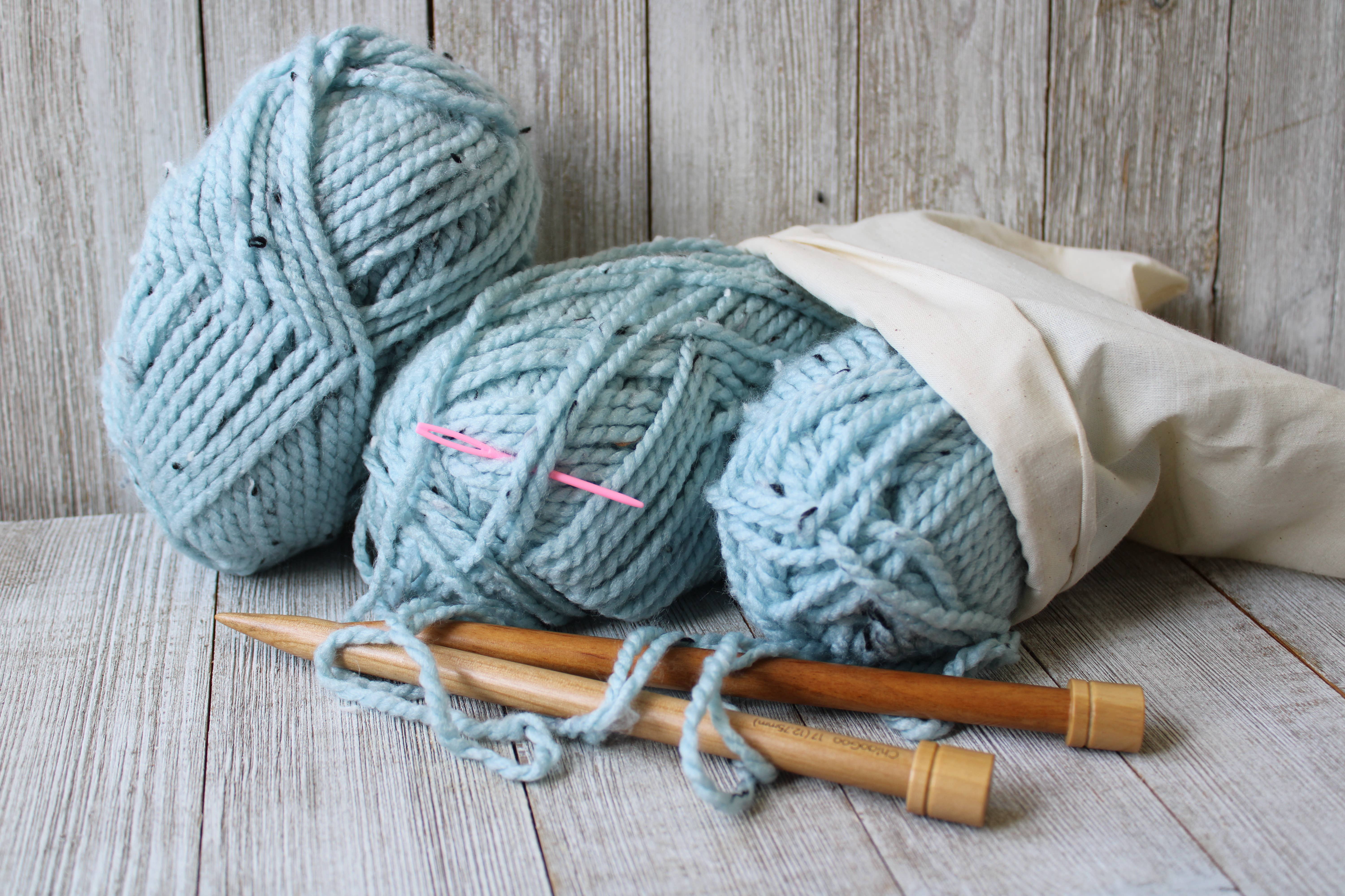 RamsGirl Design - Wholesale Knitting/Crochet Supplies - Chunky Infinity Scarf Beginner Knitting Kit1