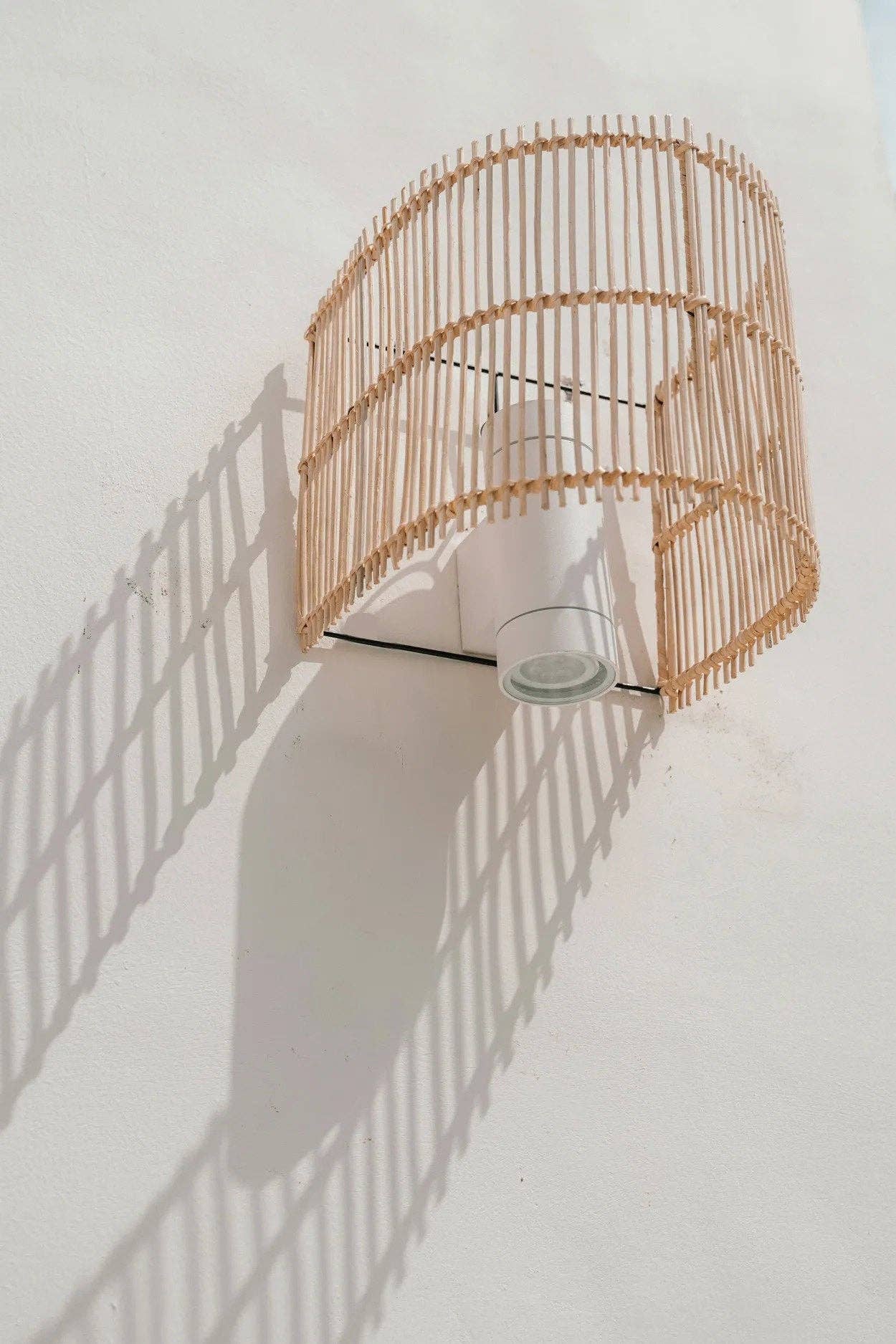 Bazar Bizar Living – Großhandel 3D-Wandkunst – The Gigi Wandleuchte - Natur - S5