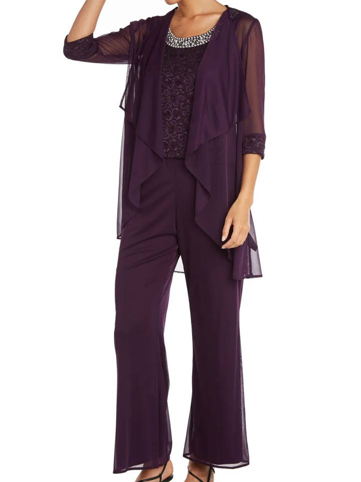 Ensemble de soirée 3 pièces en dentelle ornée R&M Richards pour la vente par New Yorker's Apparel