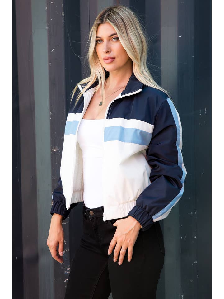 26 International - Wholesale Windbreaker - Women's - Color Block Windbreaker With Soft Sherpa Line6