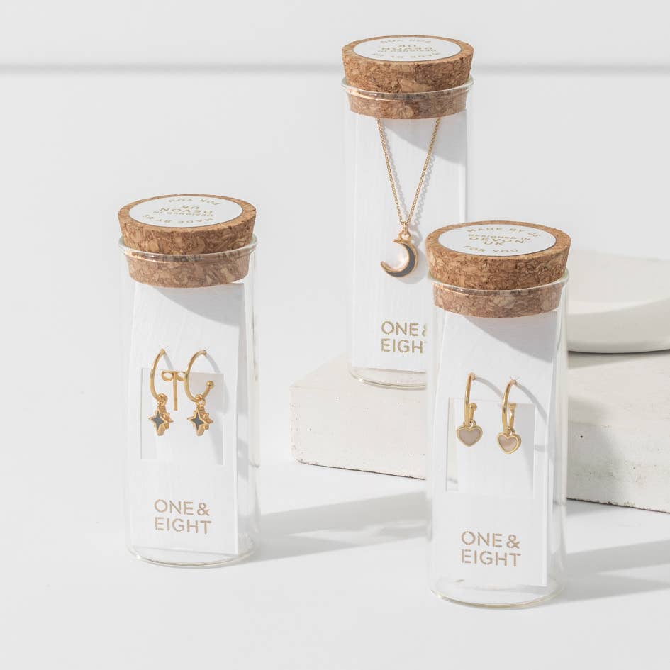 One & Eight - Vente Clous d'oreille - Boucles d'oreilles en émail en forme de cœur ardoise1