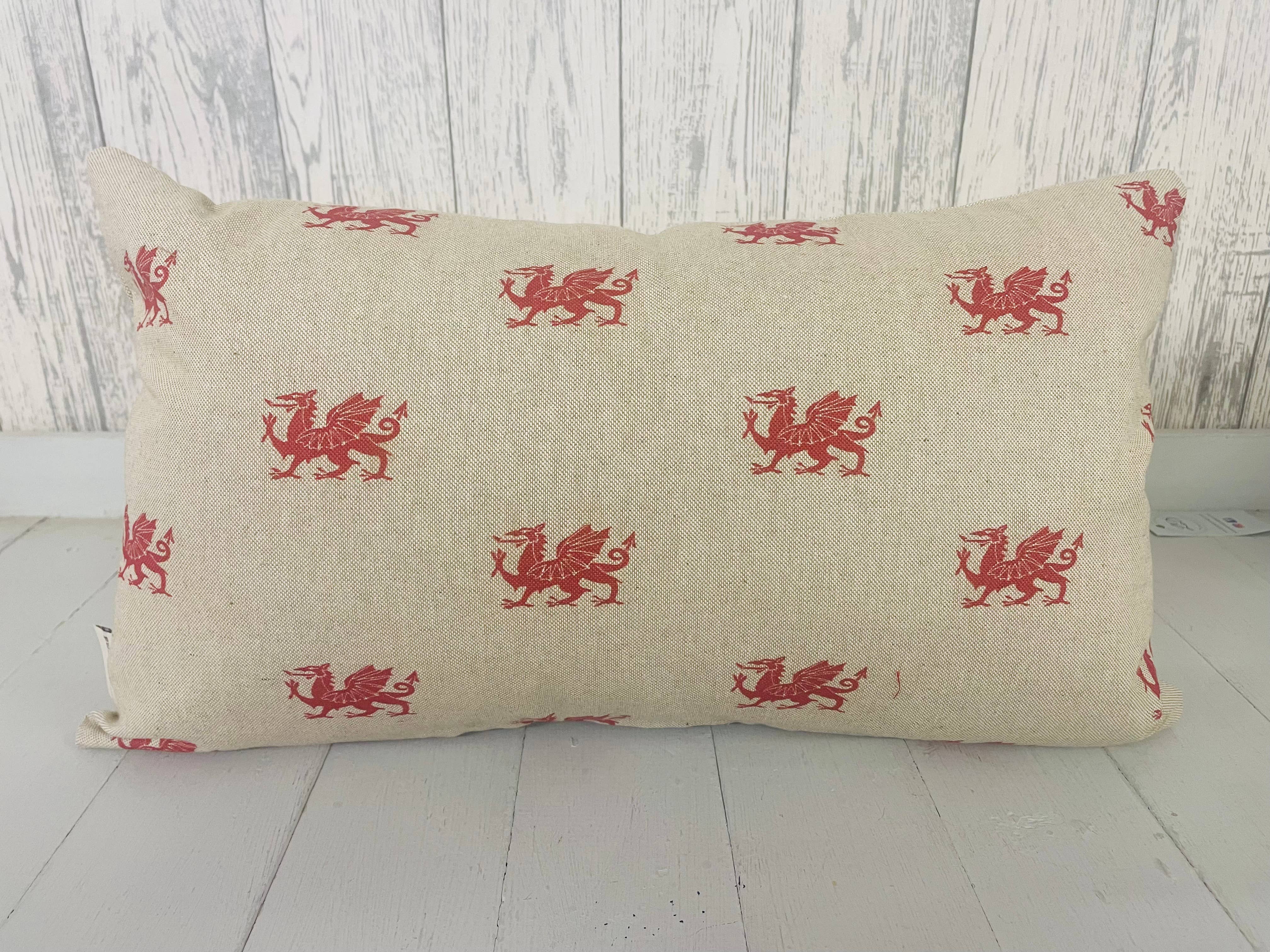 Lizzie Dixon Designs – wholesale Throw/decorative pillow – Anyone can Cuddle but only the Welsh can Cwtch-Welsh dragon 1
