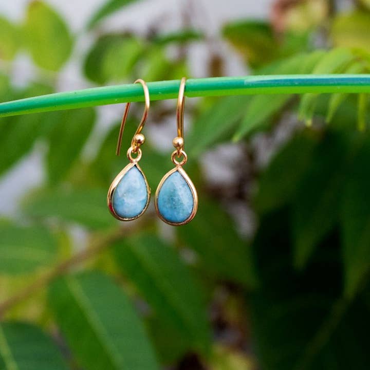 Ambra Jewels - Wholesale Hangende/ronde oorbellen - Larimar Oorbellen Verguld Larimar Sieraden, Blauwe Steen Oorbellen, AE-10393