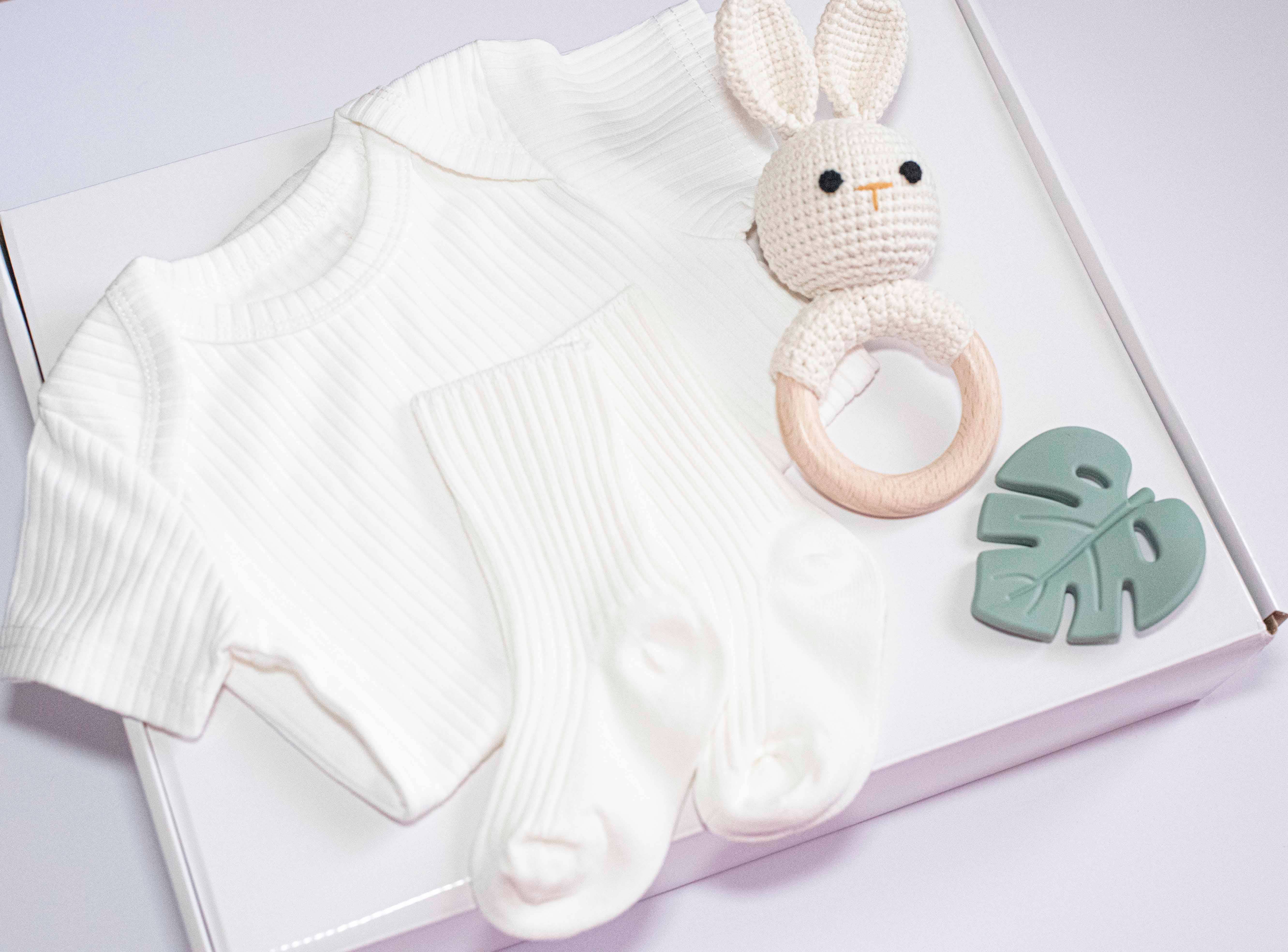 Little Organic Co - Wholesale Bodysuit (non-footed) – Baby - Organic bodysuit short sleeve- ribbed cotton onesie for baby15