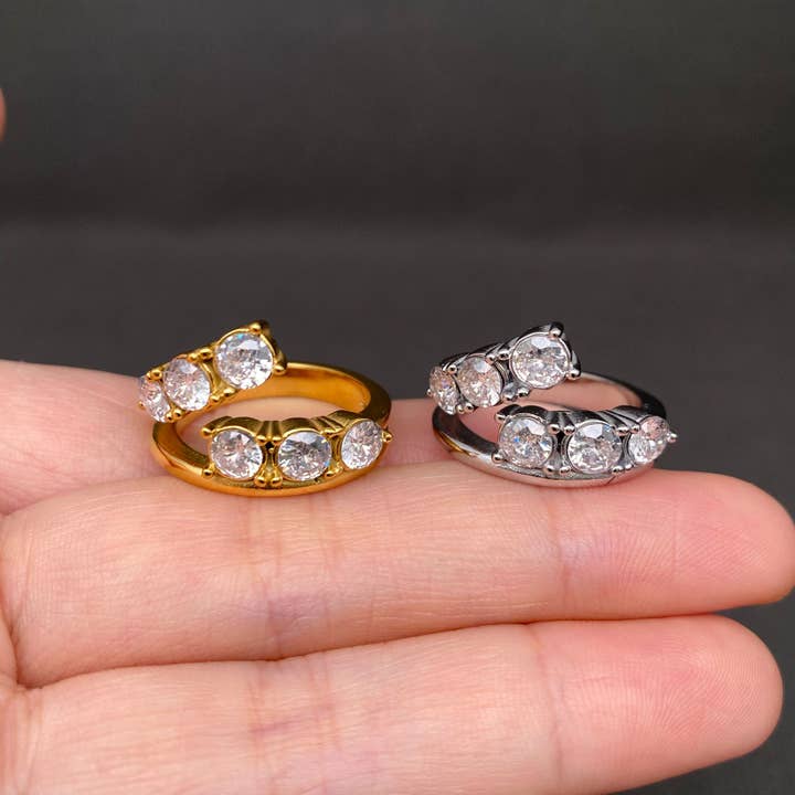 18K Gold Plated Zircon Inlaid Stainless Steel Ring - FGS for wholesale by Mio Queena