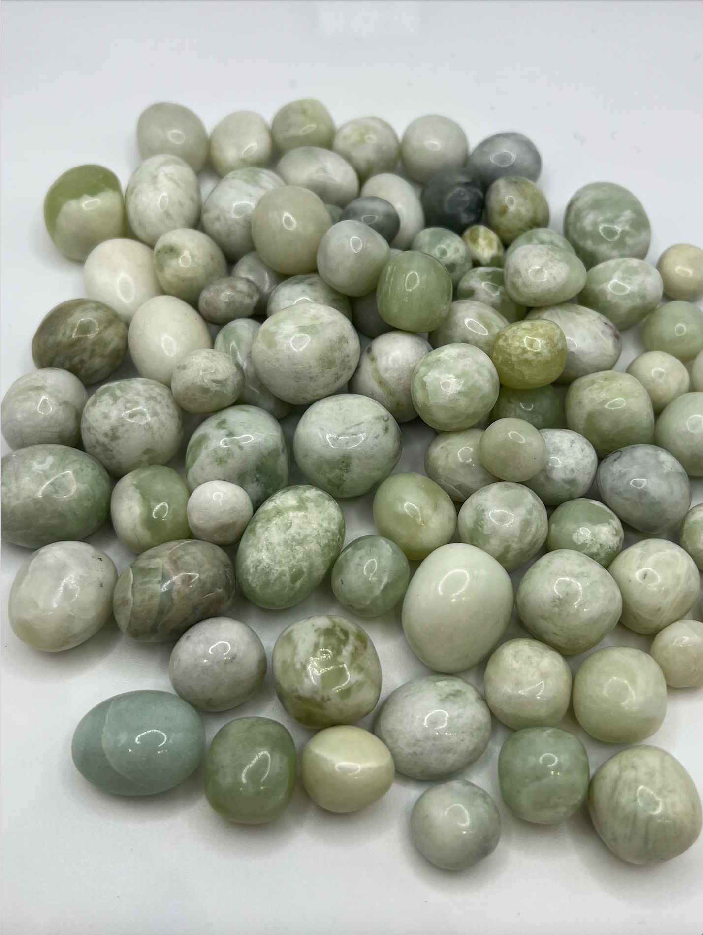 Oils and Auras - Wholesale Spiritual Stone/Crystal - Jade Crystal Tumble Stone0