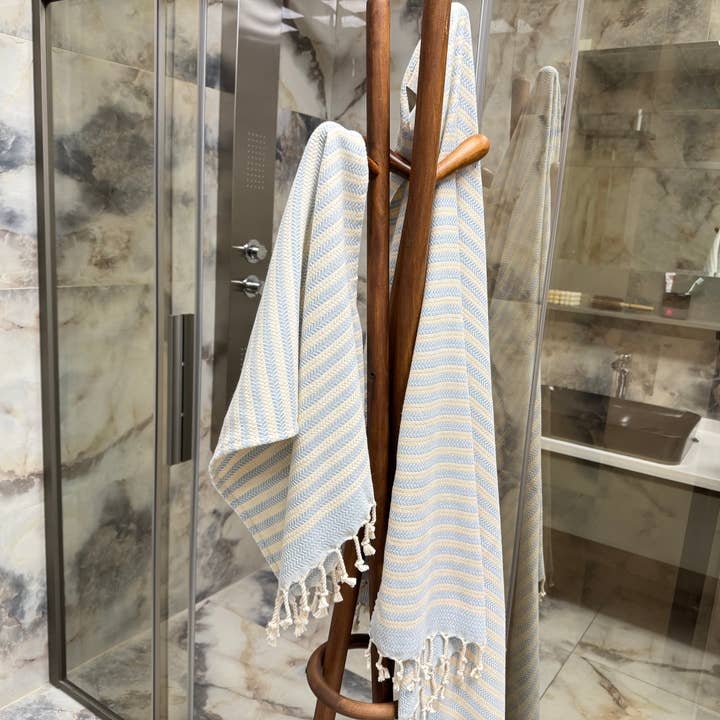 The Loom Wholesale - Wholesale Beach Towel - Handwoven Turkish Cotton Towel – Embroidery Beach/Hand Towel