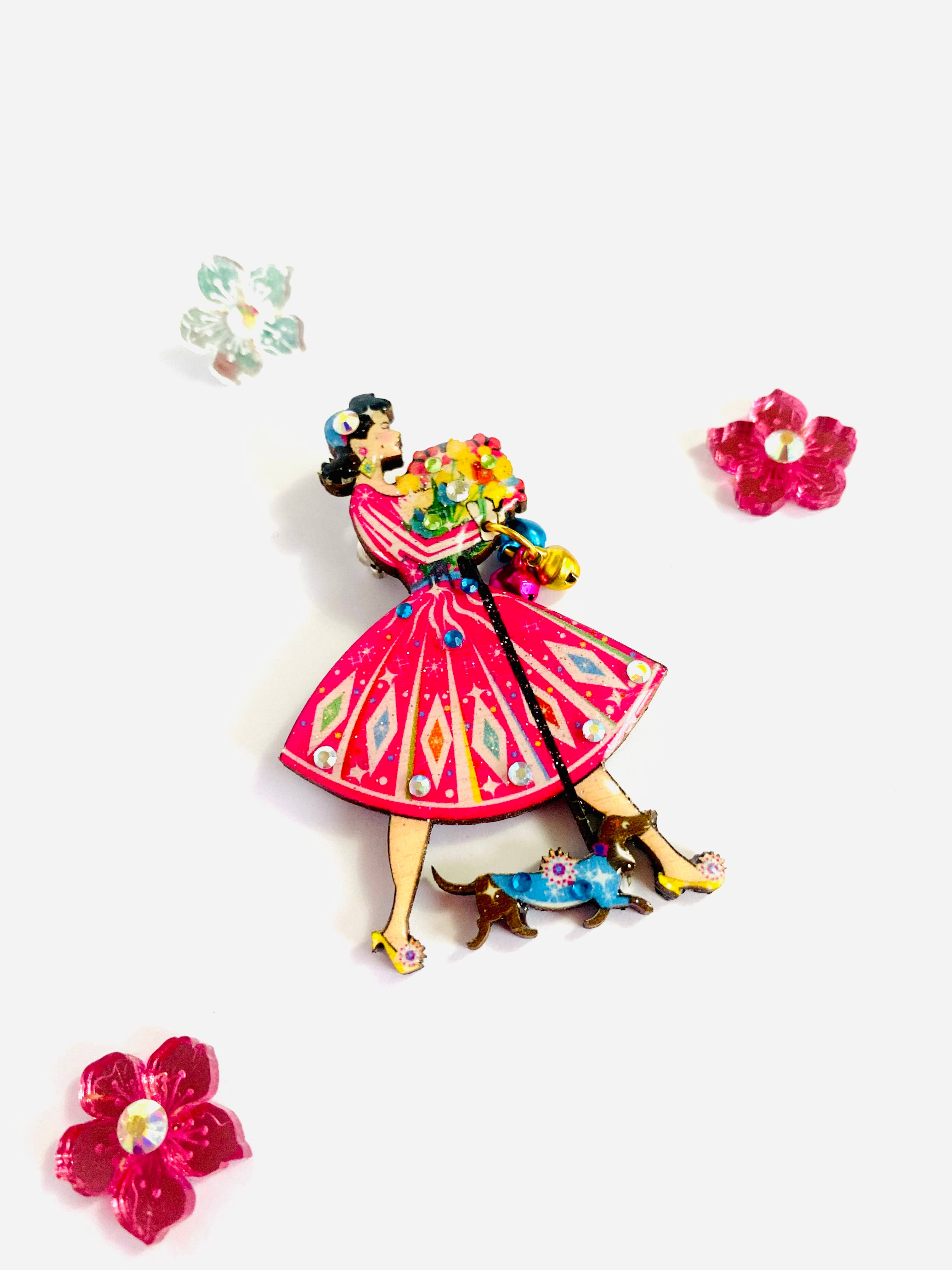 Rosie Rose Parker - Vente Broches - Broche rétro originale années 1950 avec dame d'été et chien saucisse4