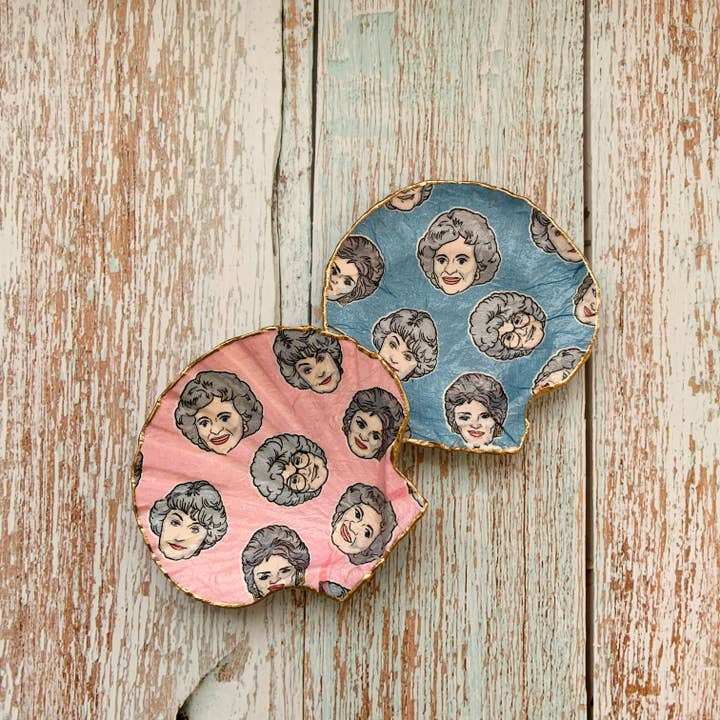 Il Portagioie con Accenti Dorati della Ragazza per la vendita all'ingrosso da parte di Serenity Shells