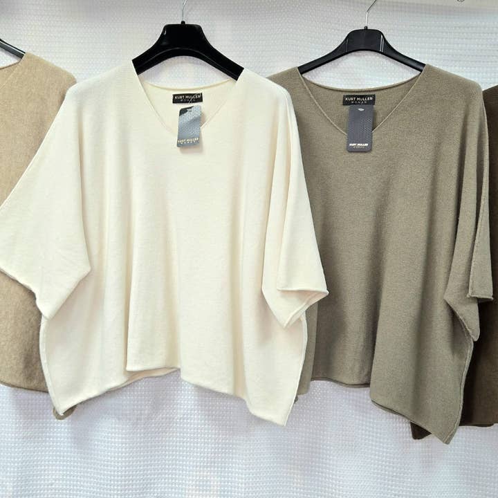 Kurt Muller - Wholesale Knit Top - Women's - V Classic Soft touch drop sleeve Knit1