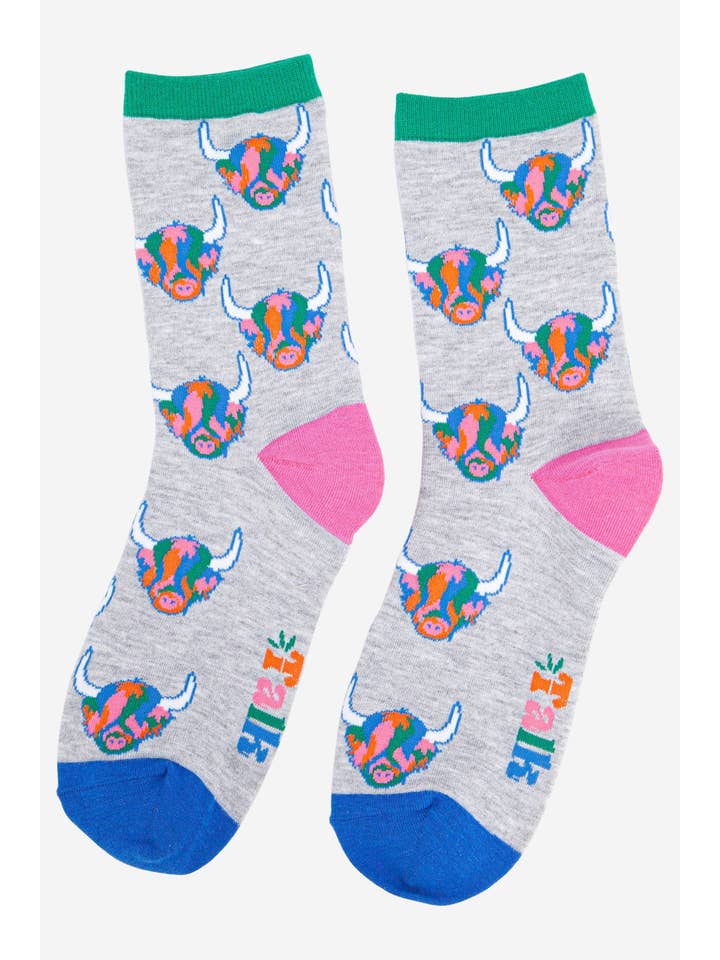 Sock Talk - Wholesale Socks – Women's - Women's Rainbow Highland Cow Print Bamboo Socks in Grey2