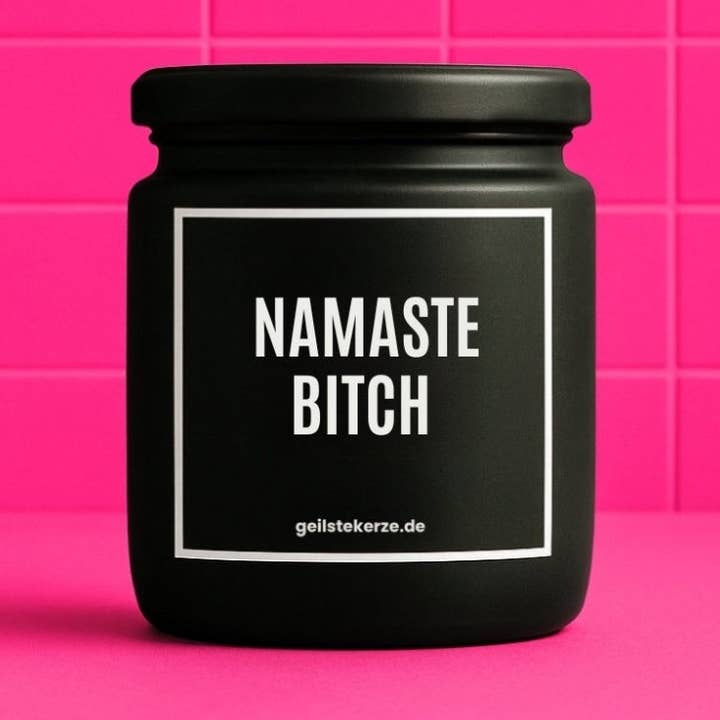 Vegan Organic Candle with Quote – NAMASTE BITCH for wholesale by geilstekerze