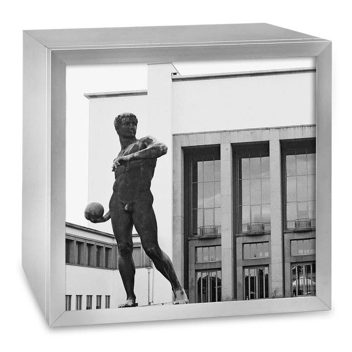 Boîte à lumière de Dresde - Hygienemuseum pour la vente par COGNOSCO