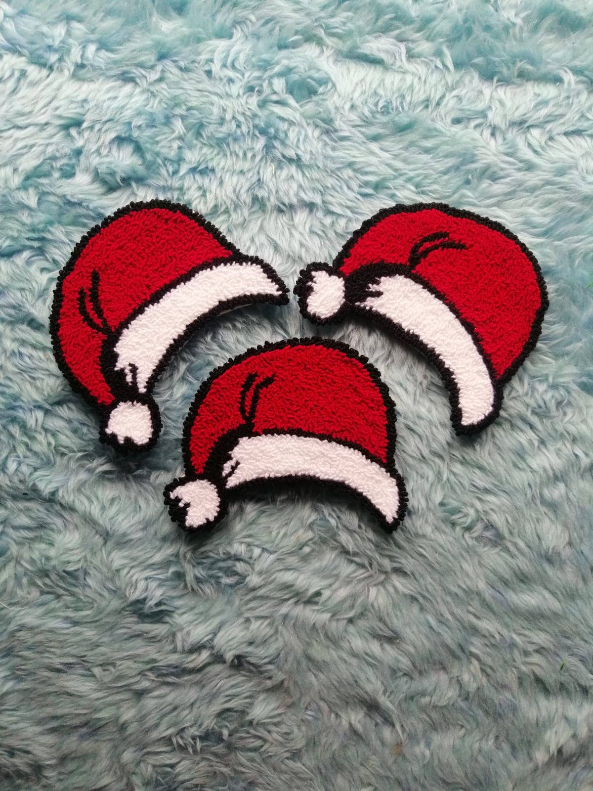 despinacrafting - Wholesale Coasters - Christmas Punch Needle Coasters, Tufted Mug Rug1