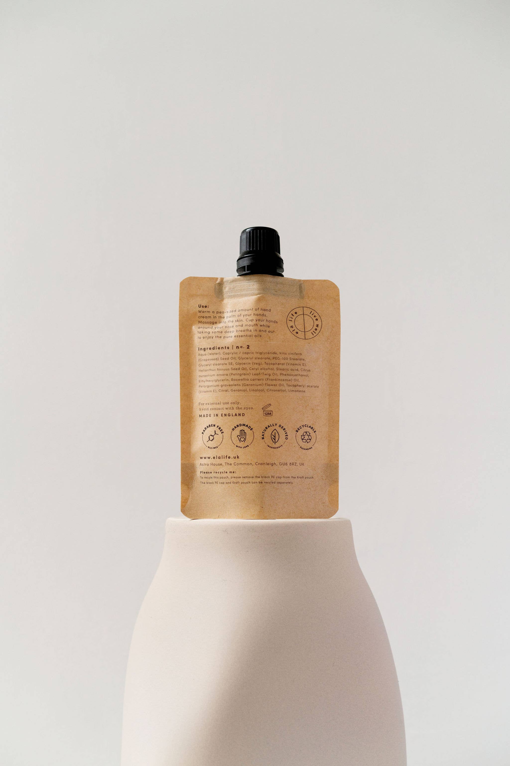 Elä Wellness Ltd - Vente Crèmes/lotions pour les mains - Crème pour les mains à la vitamine E Nurture No 2 100 ml1