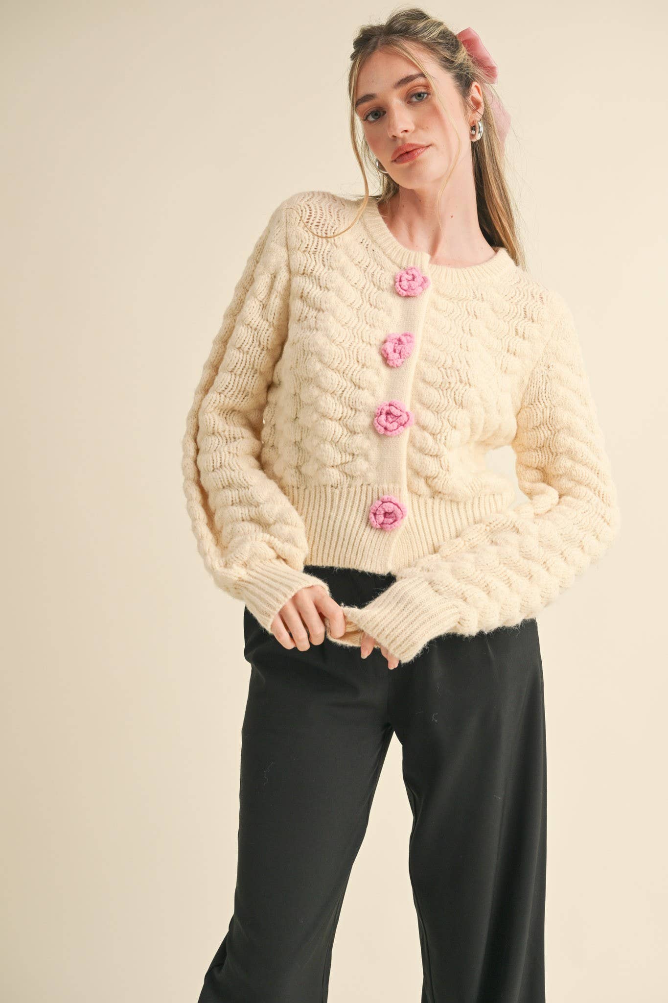 &MERCI - Wholesale Cardigan - Women's - TEXTURED SWEATER CARDIGAN WITH KNIT ROSETTE DETAIL MSW107352
