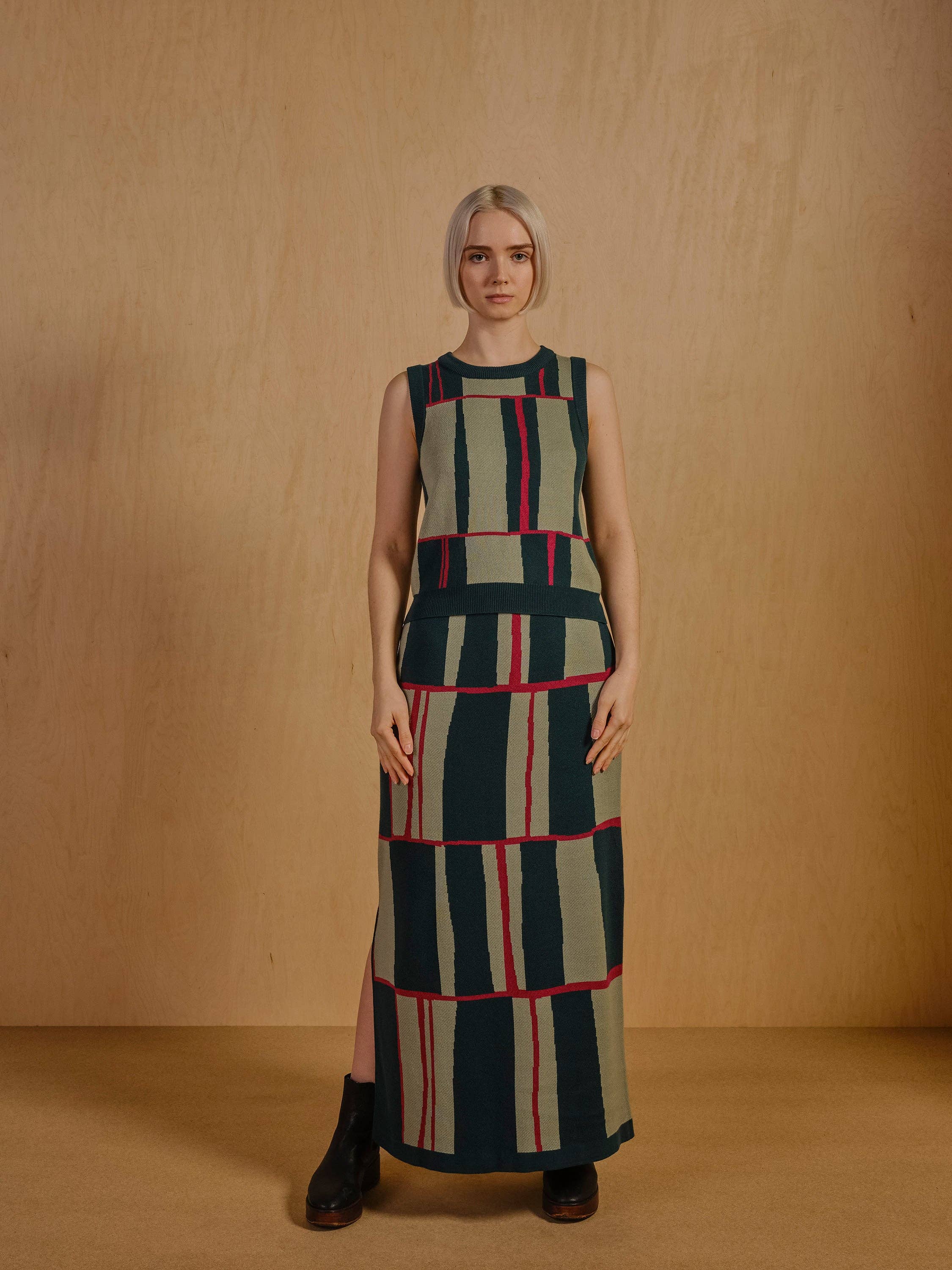 The Endery - Wholesale Skirt - Women's - Piet Knit Jacquard Skirt - Cinchona3