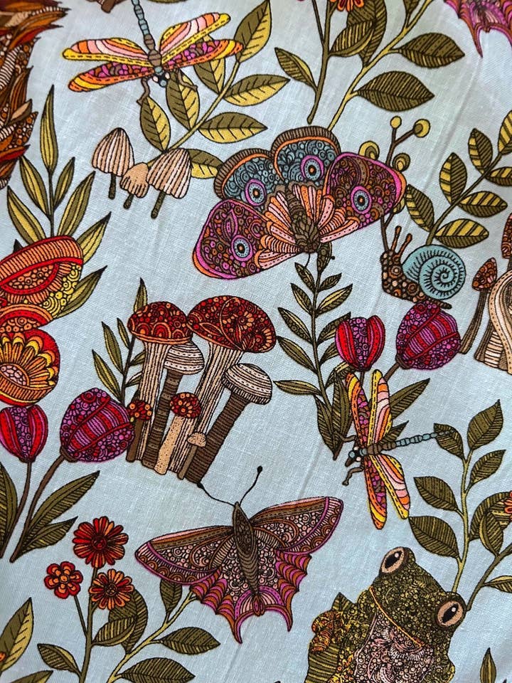 Retrolicious - Wholesale Dress - Women's - Elizabeth Dress in Woodland Whimsy2