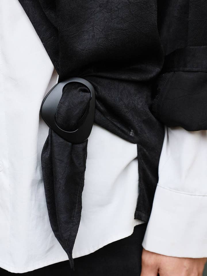 MagniClip Satin Noir pour la vente par KITDO