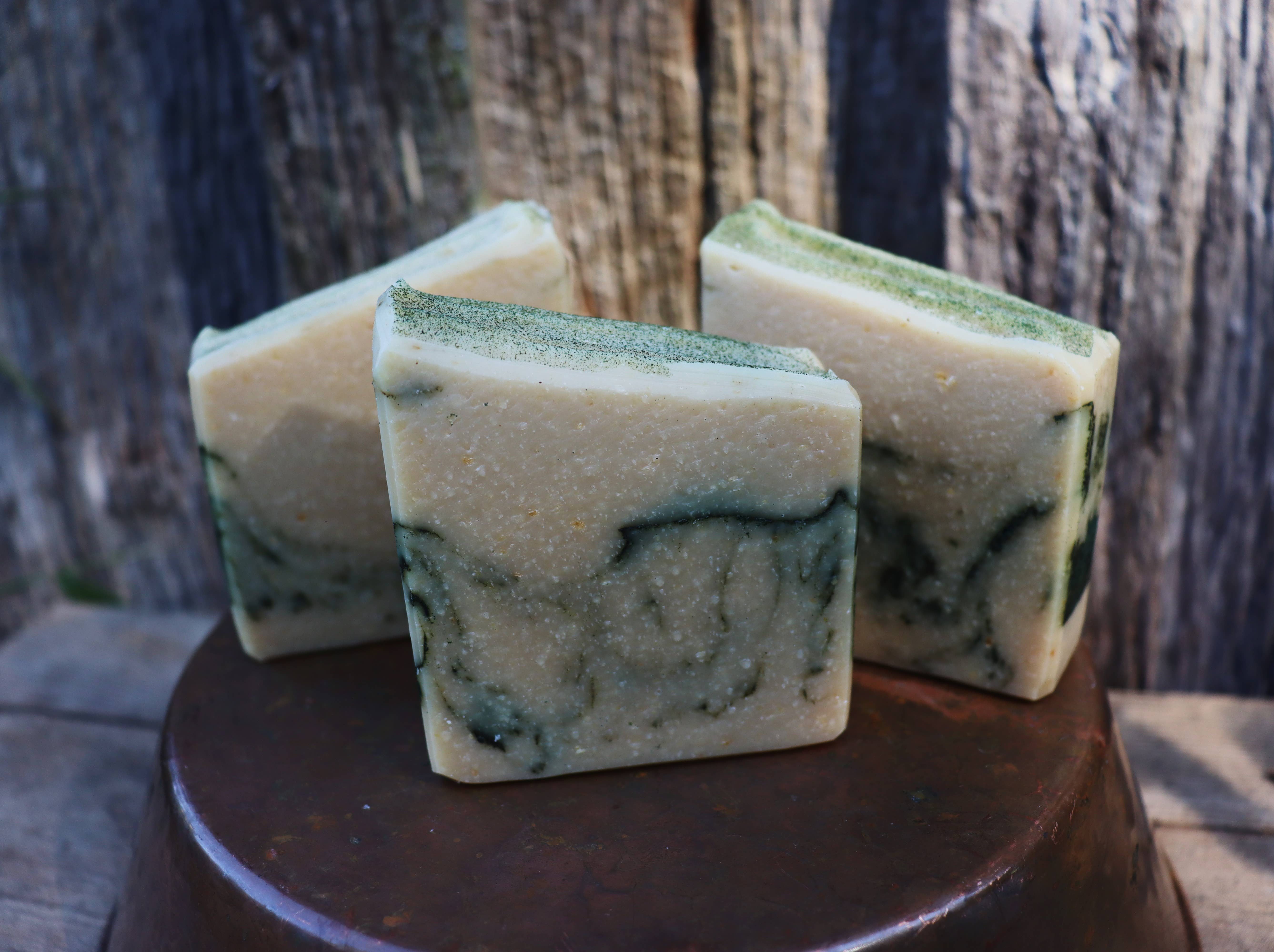 MOTH WOOD - Wholesale Bar Soap - Peppermint Goat Milk Soap2