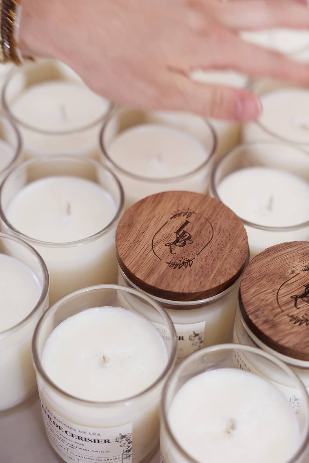 Les Bougies de Léa – Vela em jarro/copo por atacado – Vela Pequena com Tampa Macia6