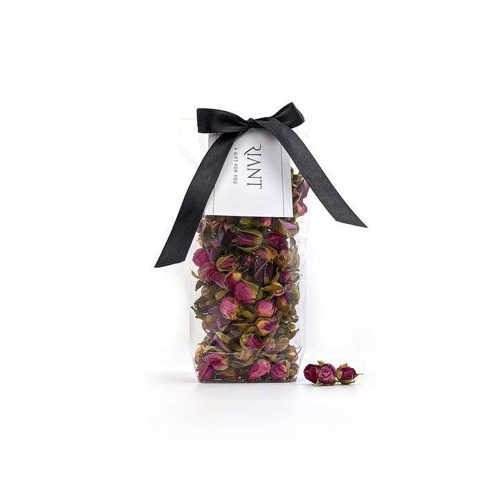 Rosebuds for wholesale by Riant