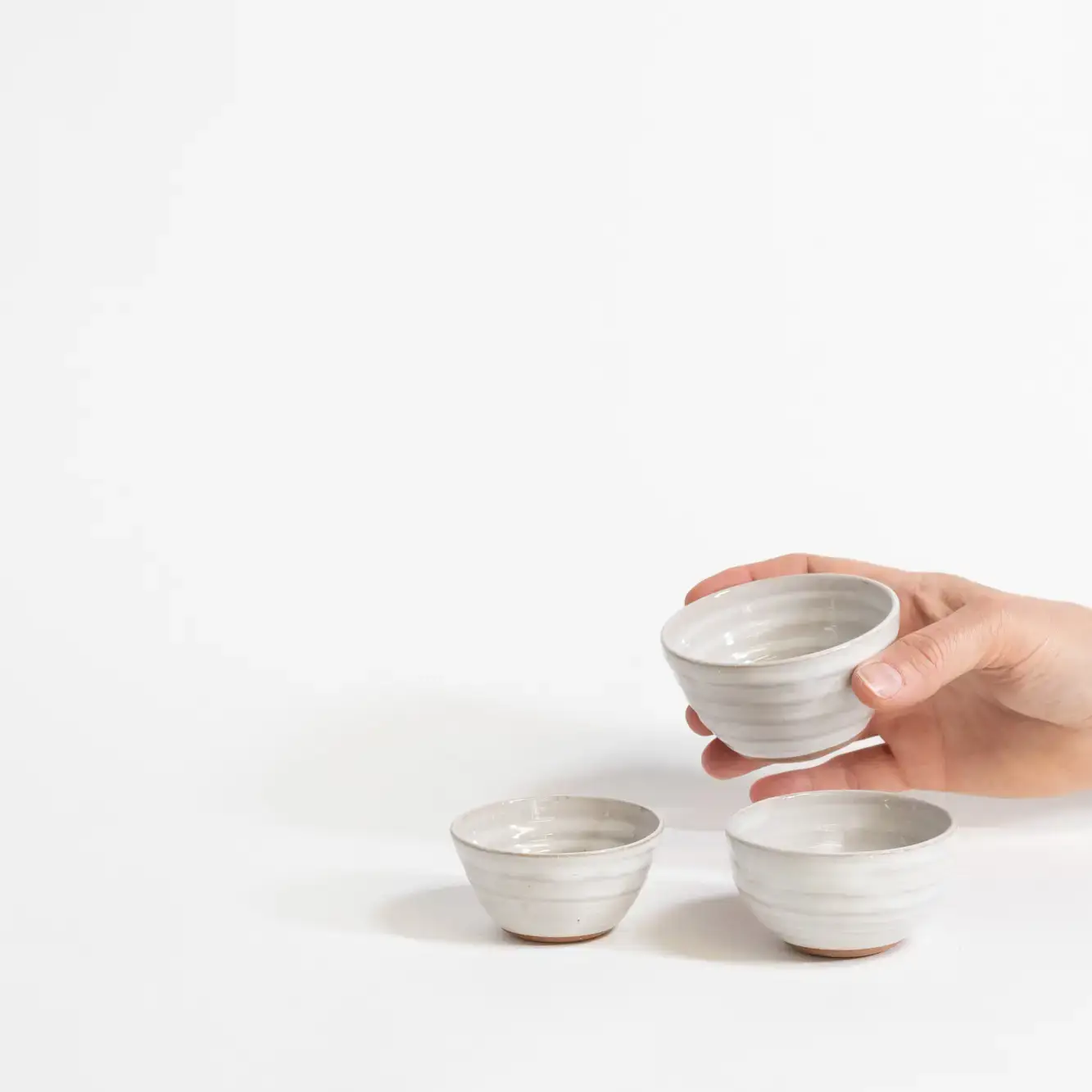 Gravesco Pottery – wholesale Skål – Artist Choice små skålar i 4 färger | Handgjord keramik4