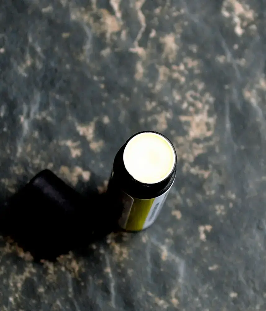 Badgerface Beauty Supply – Großhandel Lippenbalsam – Natürlicher, plastikfreier Lippenbalsam mit Sheabutter.14