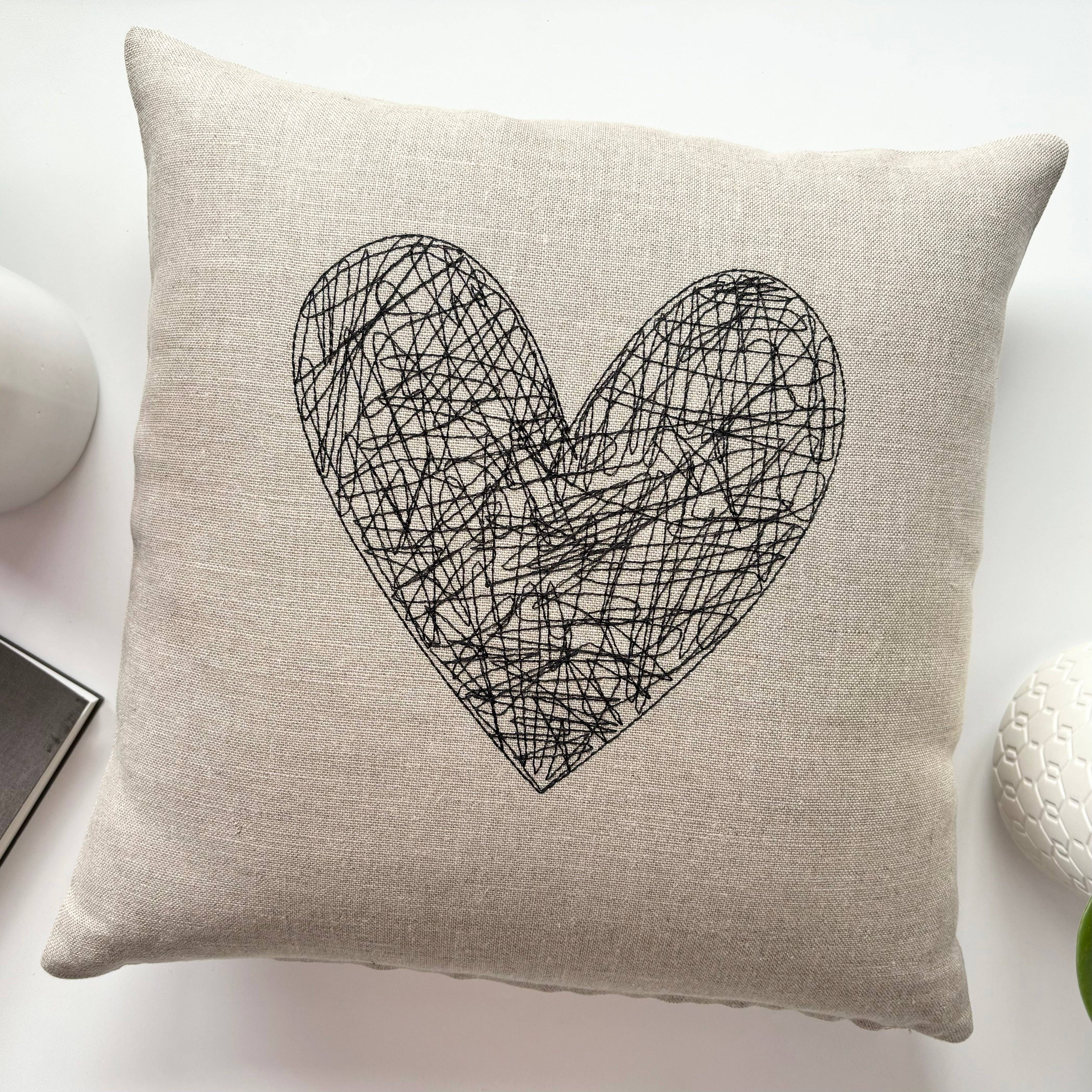 K Studio - Wholesale Throw/Decorative Pillow - Heart Pillow1