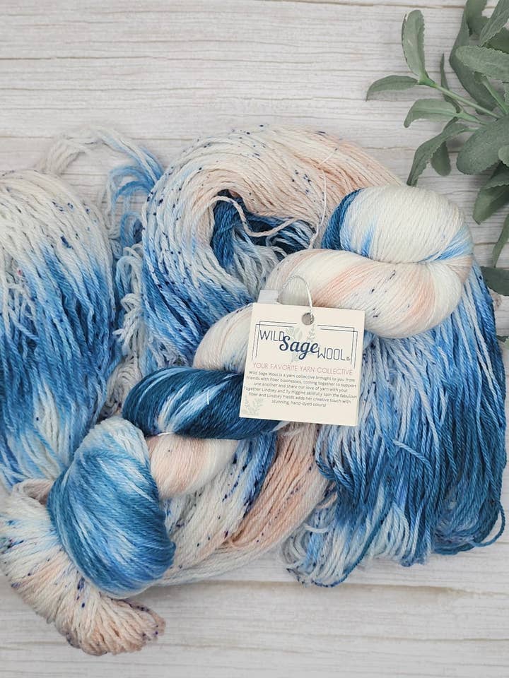 Velvet Moss - Fingering — Verf op Bestelling voor wholesale door Wild Sage Wool