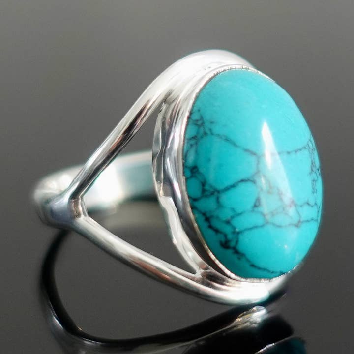 Unisex Oval Turquoise Ring | 925 Silver | Stone 15mm x 12mm for wholesale by Mistry Gems
