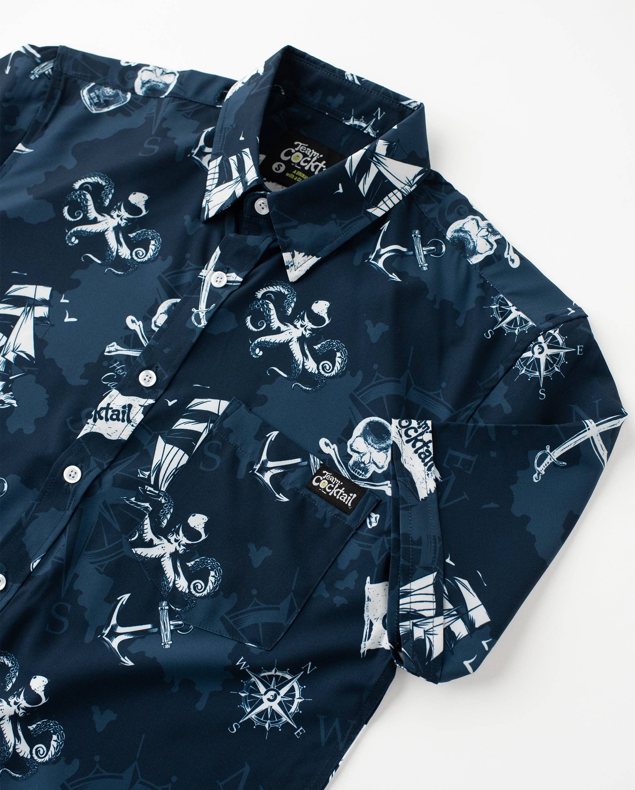 Team Cocktail - Wholesale Button Down Shirt - Men's - Pirate Flag Unisex Button Up2