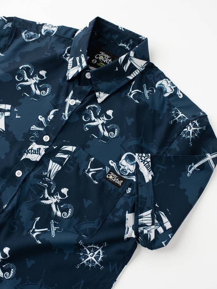 Team Cocktail - Wholesale Button Down Shirt - Men's - Pirate Flag Unisex Button Up2